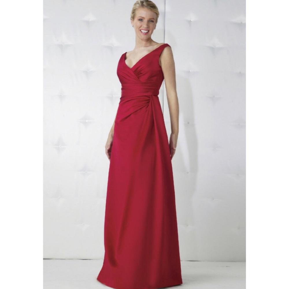 Red satin prom/bridesmaid dress